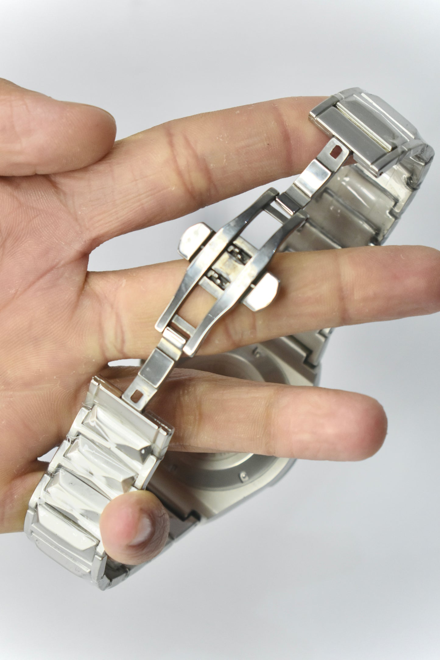 Hublot - Luxury Timepiece with Premium Black Dial